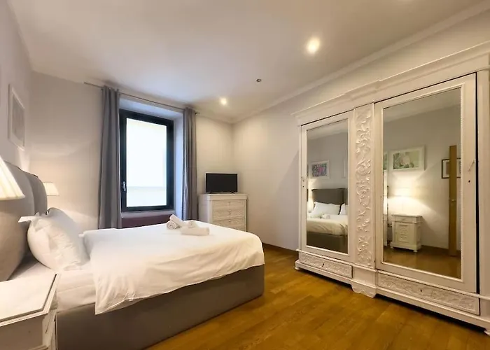 Maison Vittorio Borgo Pio Apartamento *
